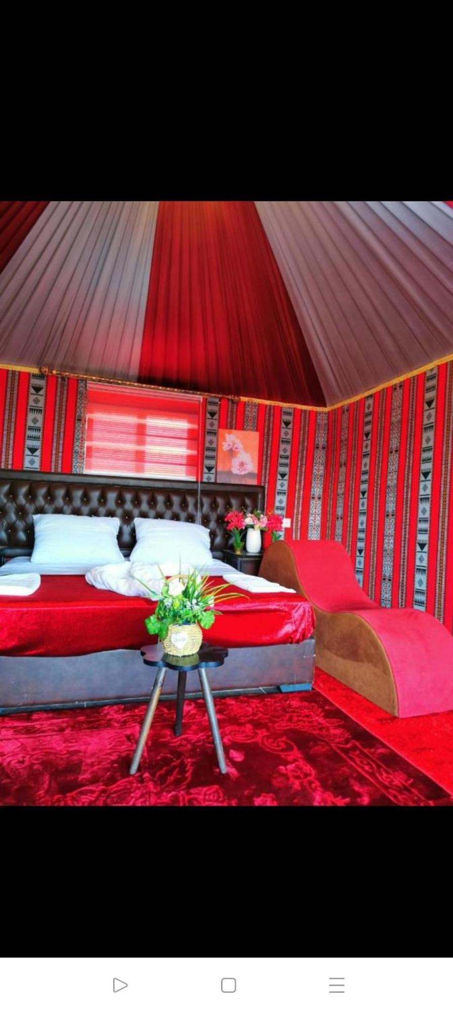 Titanic Camp Bed & Breakfast Ram Vadisi Dış mekan fotoğraf